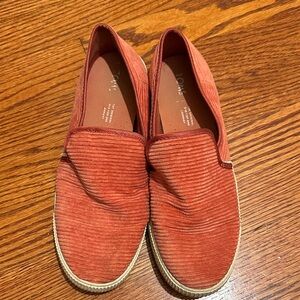 Toms Rust Corduroy Slip-Ons